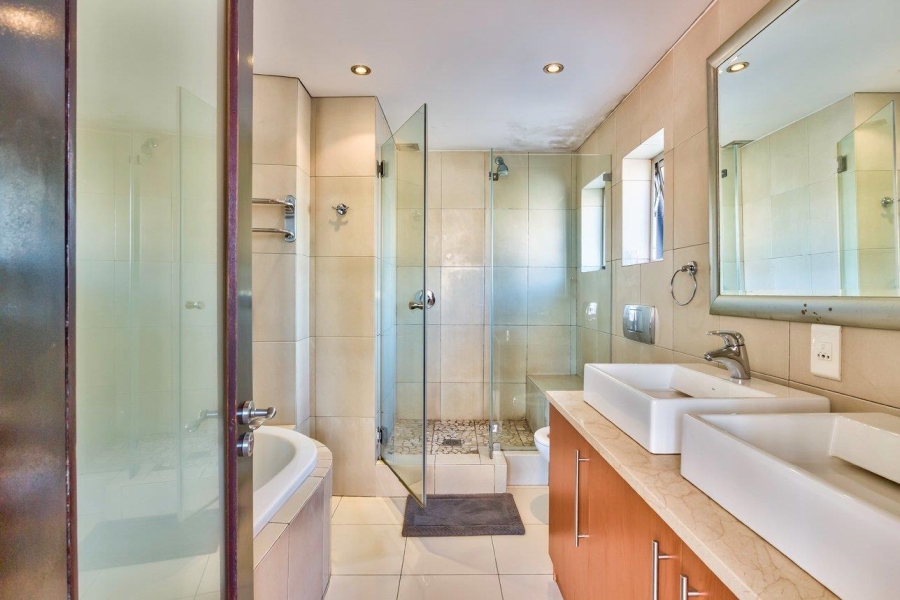 2 Bedroom Property for Sale in Cape Town City Centre Western Cape